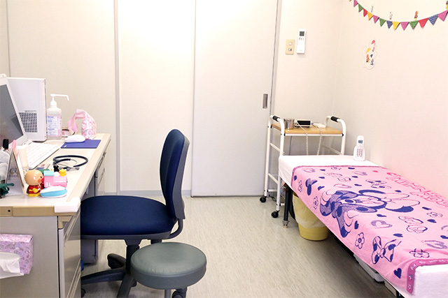 とのうちファミリークリニック　診察室